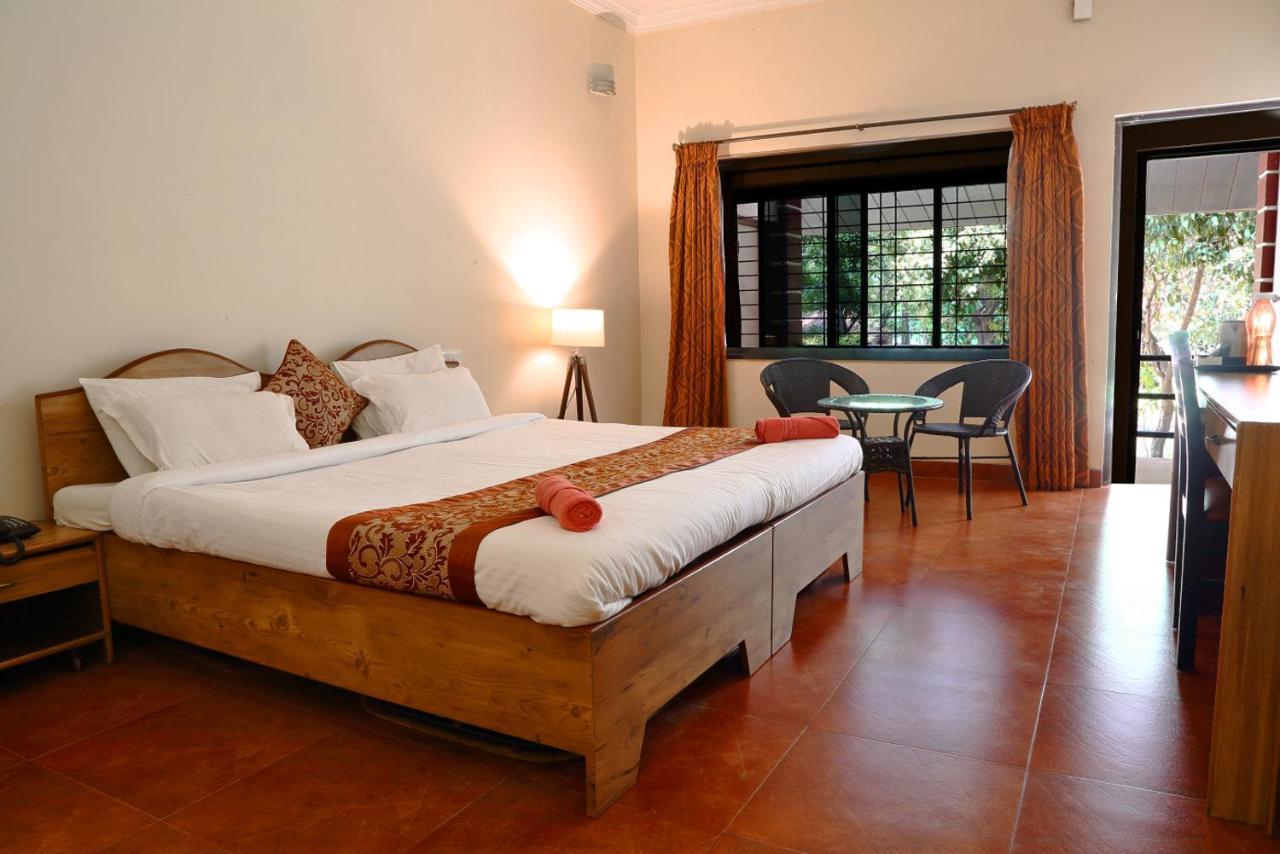Pinewood Resort Karjat Exterior photo