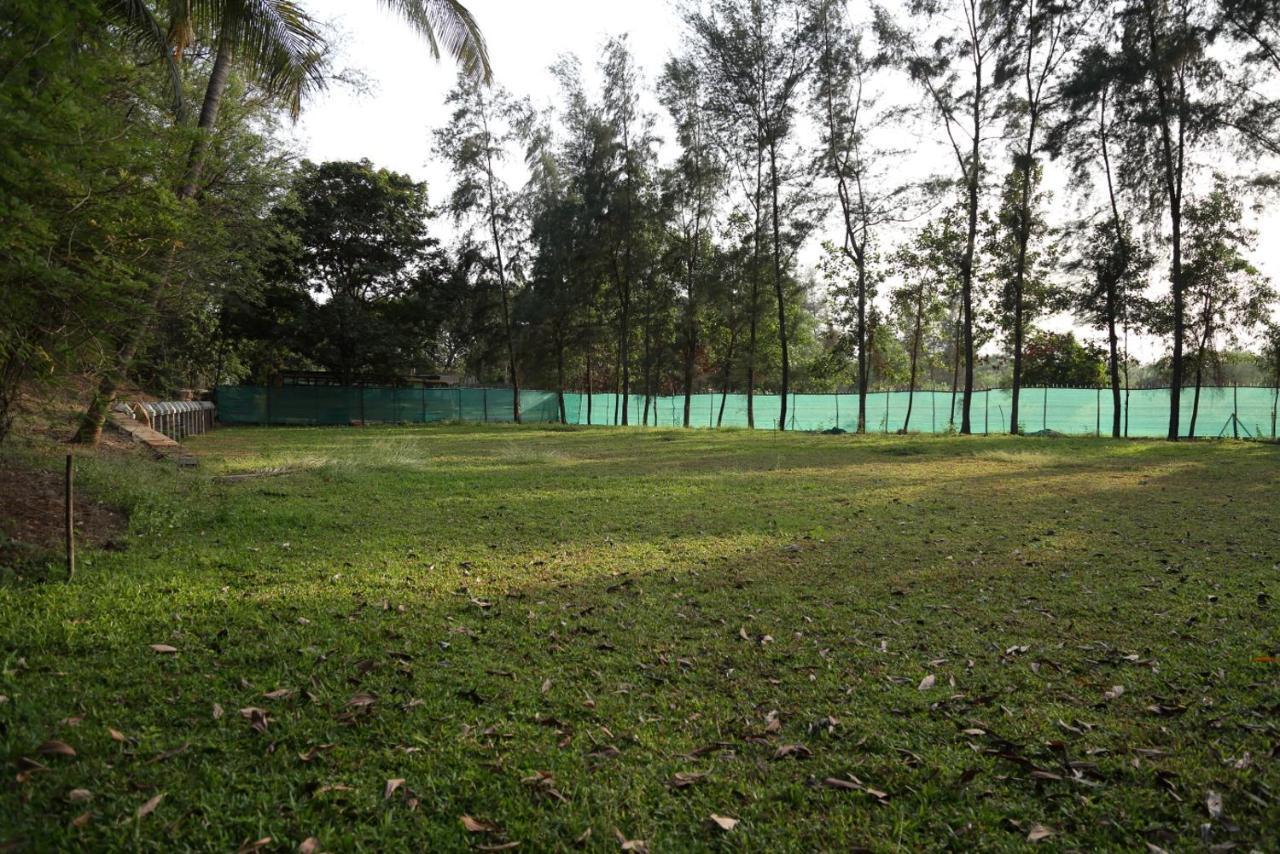 Pinewood Resort Karjat Exterior photo