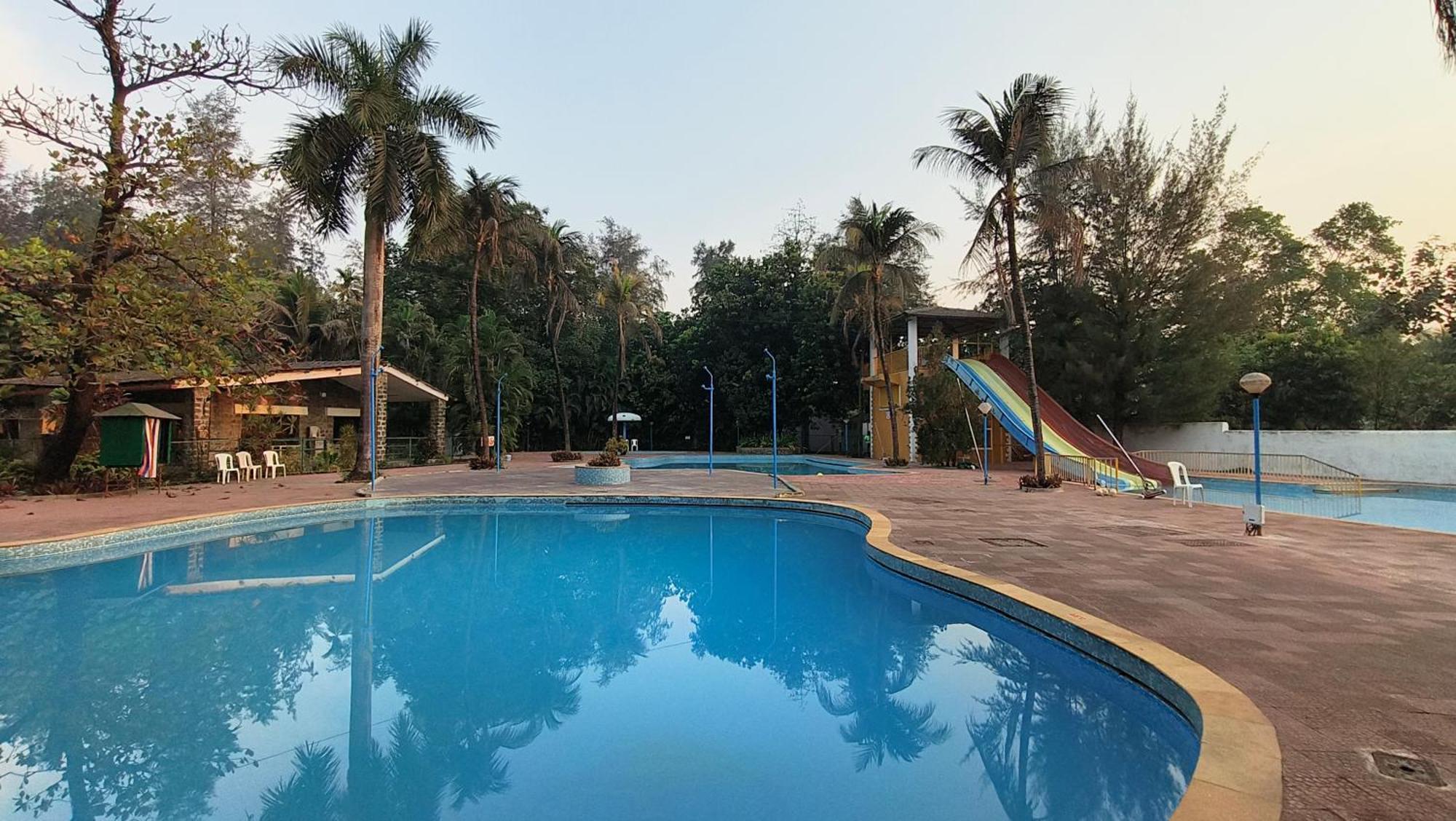 Pinewood Resort Karjat Exterior photo